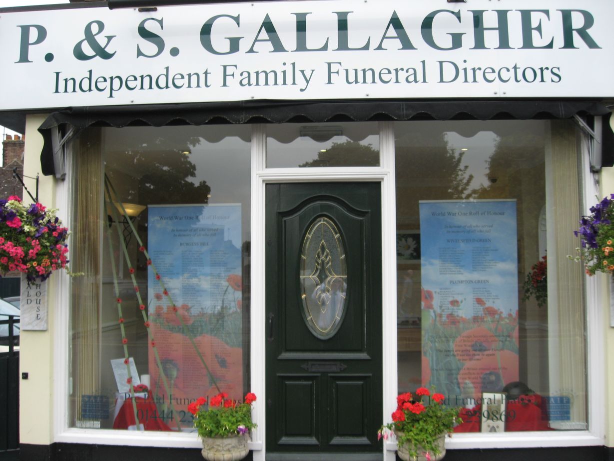 Funeral Director Pays Tribute to Soldiers of WW1